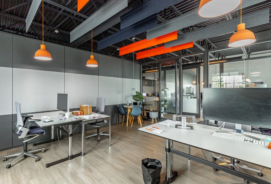 More Photos Of 102 Jordan Dr, Chattanooga Light Manufacturing For Sale