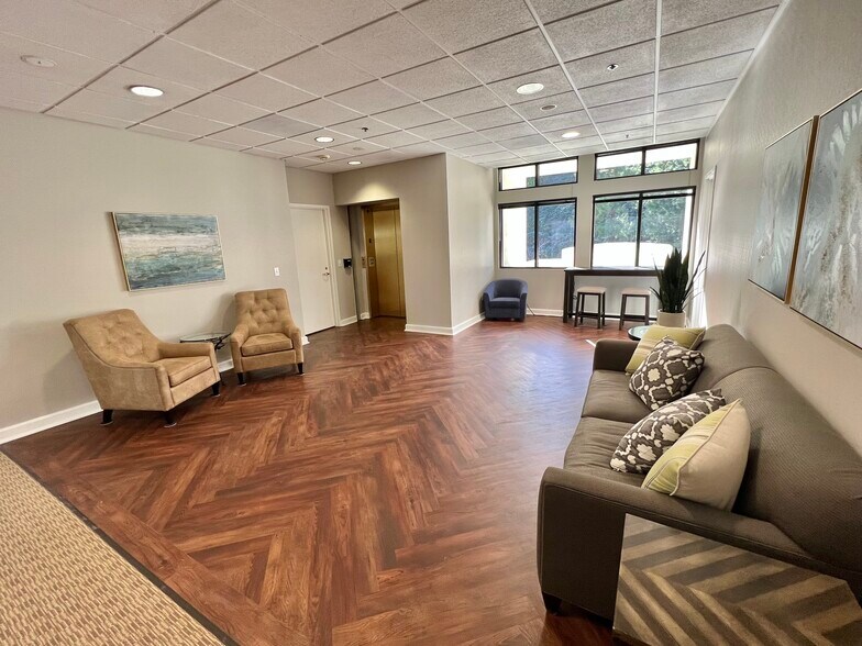 More Photos Of 25101 The Old Rd, Stevenson Ranch Office For Sale