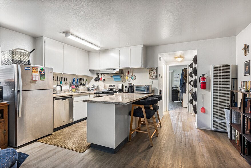 More Photos Of 270 Brown St, Napa Apartments For Sale
