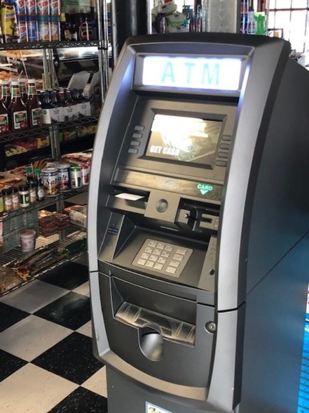 More Photos Of 4420 W Magnolia Blvd, Burbank Convenience Store For Lease