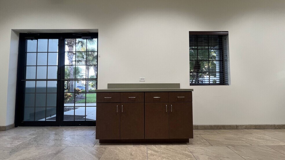 More Photos Of 8258 118th Ave N, Largo Medical For Sale