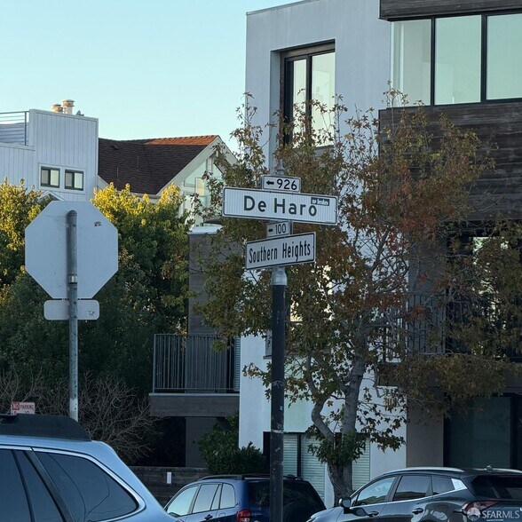 More Photos Of 954 De Haro St, San Francisco Multifamily For Sale
