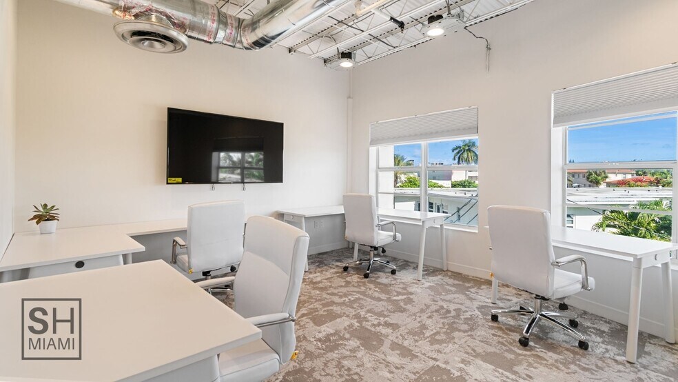 More Photos Of 820 W 41st St, Miami Beach Coworking Space