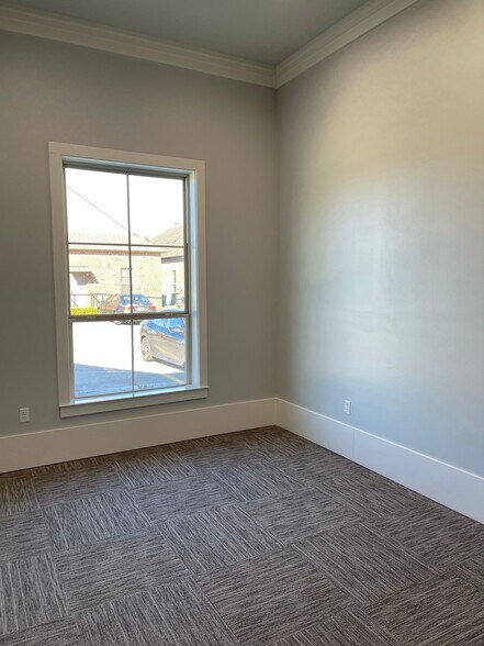 More Photos Of W 4021 W. E. Heck Ct., Bldg E, Baton Rouge Office For Lease