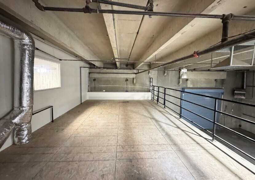 More Photos Of 1920 Columbia Dr SE, Albuquerque Warehouse For Sale
