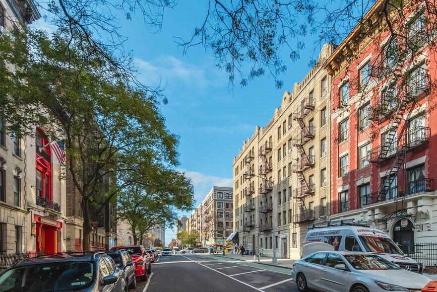 More Photos Of 515 W 170th St, New York Apartments For Sale