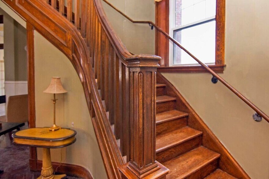 More Photos Of 158 Academy Lane Dr, Pence Springs Hotel For Sale