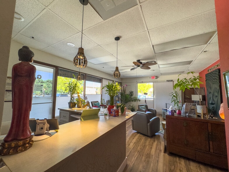 More Photos Of 77682 Country Club Dr, Palm Desert General Retail For Sale