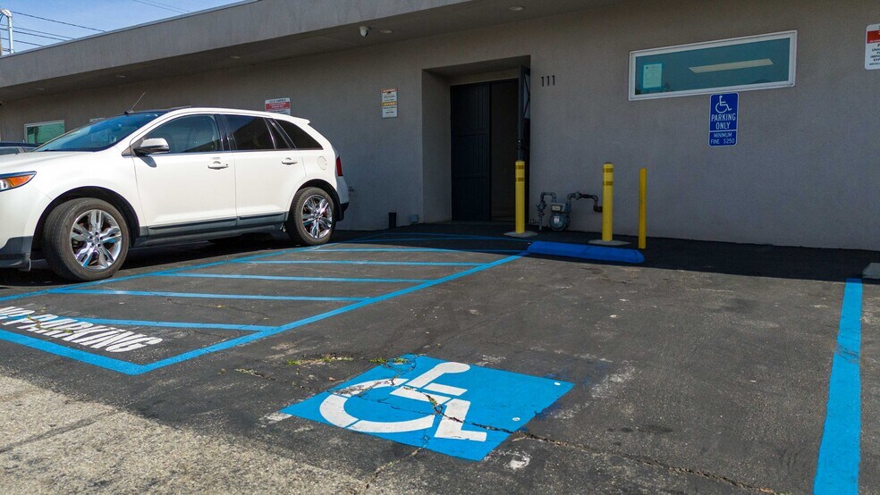 More Photos Of 111 S Garfield Ave, Montebello Medical For Lease