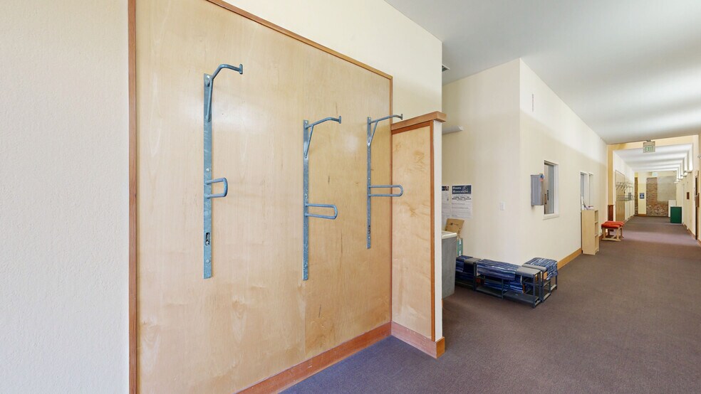 More Photos Of 2530 San Pablo Ave, Berkeley Office For Lease