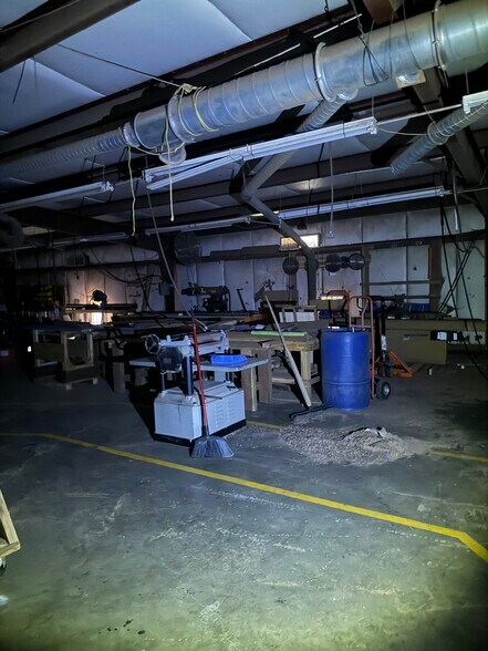 More Photos Of 10305 County Road 51, Lexington Light Distribution For Sale