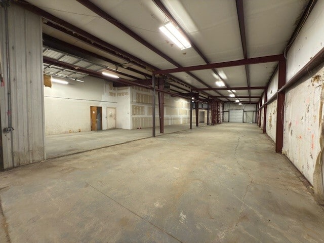 More Photos Of 1600 S Main St, Mcalester Industrial For Lease