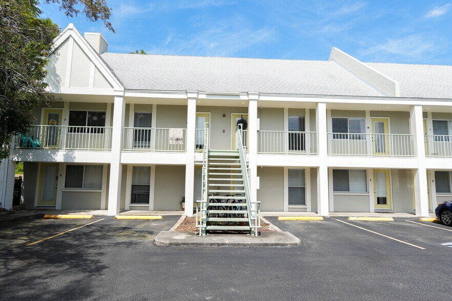 More Photos Of 4114 W North B St, Tampa Apartments For Sale