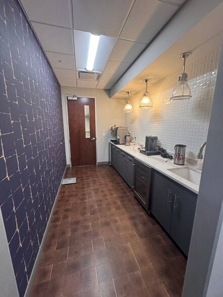 More Photos Of 17105 Beyer John Dr, Schertz General Retail For Lease