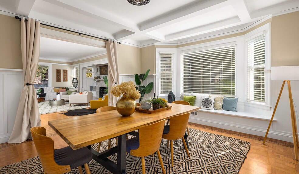 More Photos Of 435 Vernon St, Oakland Specialty For Sale