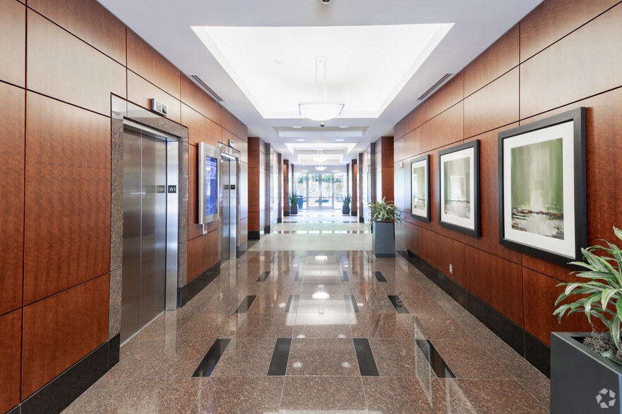 More Photos Of 10735 David Taylor Dr, Charlotte Unknown For Lease