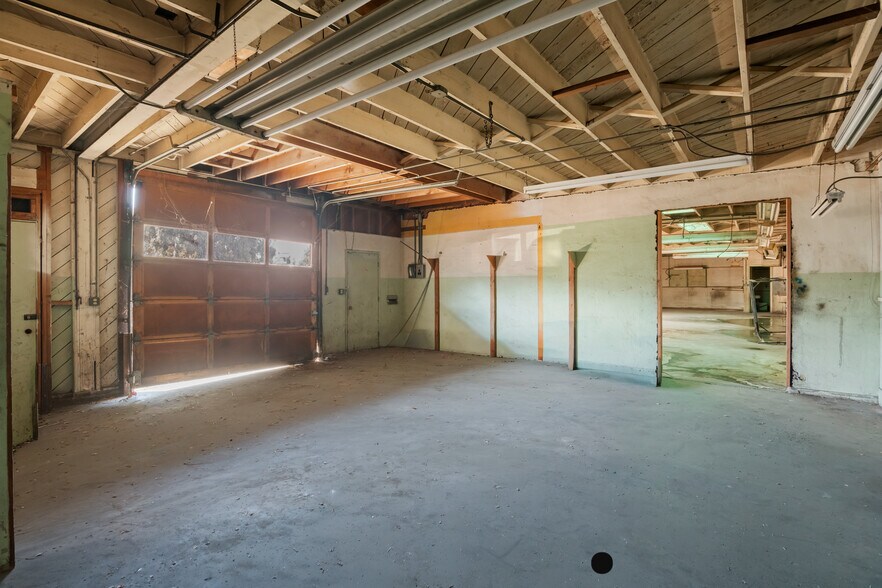 More Photos Of 730 Central Ave, Mountain View Auto Repair For Sale