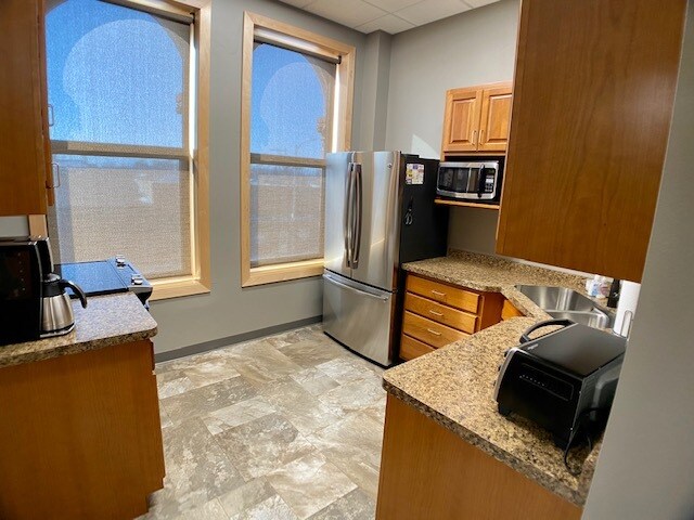 More Photos Of 1 N Main St, Hillsboro Office For Sale