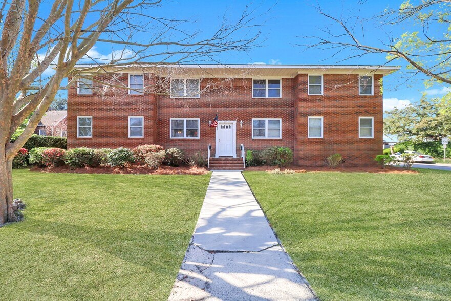 More Photos Of 601 E 53rd St, Savannah Apartments For Sale