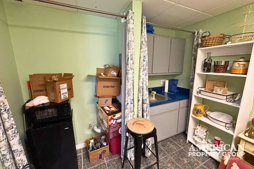 More Photos Of 21234 Olean Blvd, Port Charlotte Storefront Retail Office For Sale