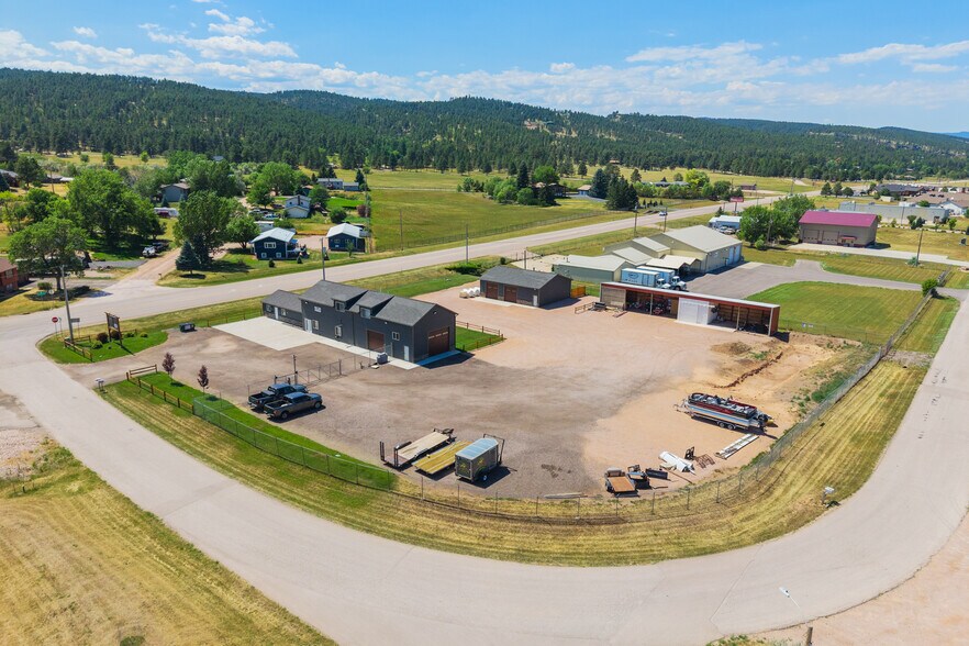 More Photos Of 11700 Sturgis Rd, Summerset Warehouse For Sale