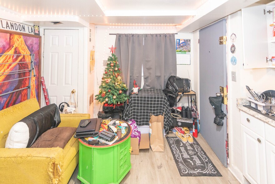 More Photos Of 4008 Primrose Ave, Baltimore Apartments For Sale