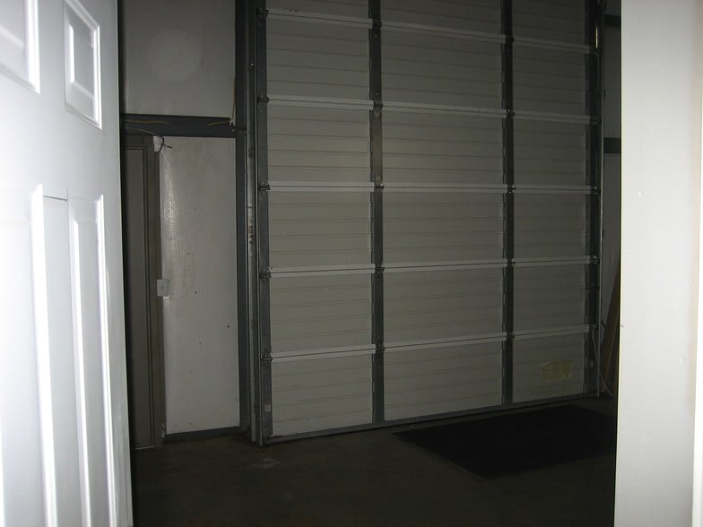 More Photos Of 2031 Gees Mill Rd, Conyers Warehouse For Lease