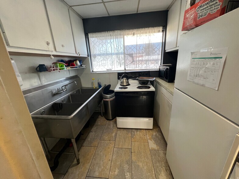 More Photos Of 3280 W 3500 S, West Valley Medical For Sale