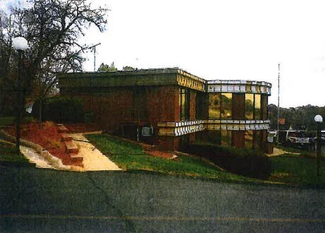 More Photos Of 1080 Caroline Dr, Washington Office For Sale