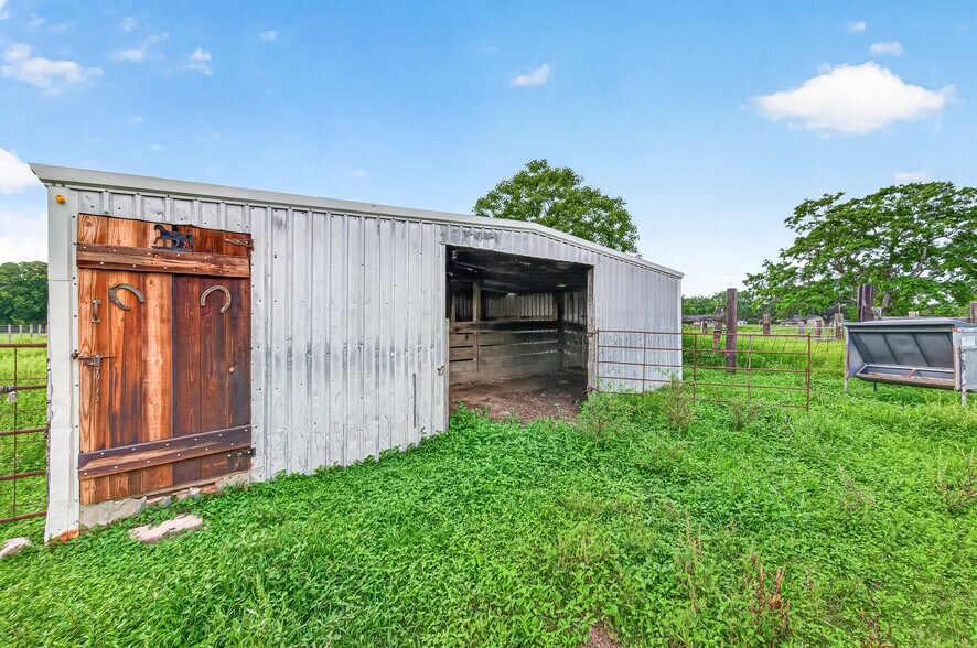 More Photos Of 0 FM 1994 Road, Guy Land For Sale