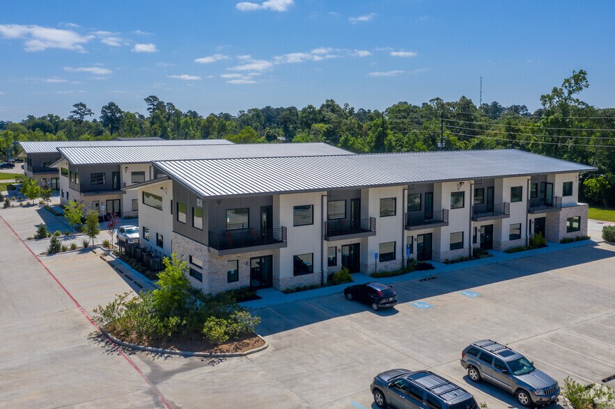 More Photos Of 1330 Rayford Park Rd, Spring Loft Creative Space For Lease