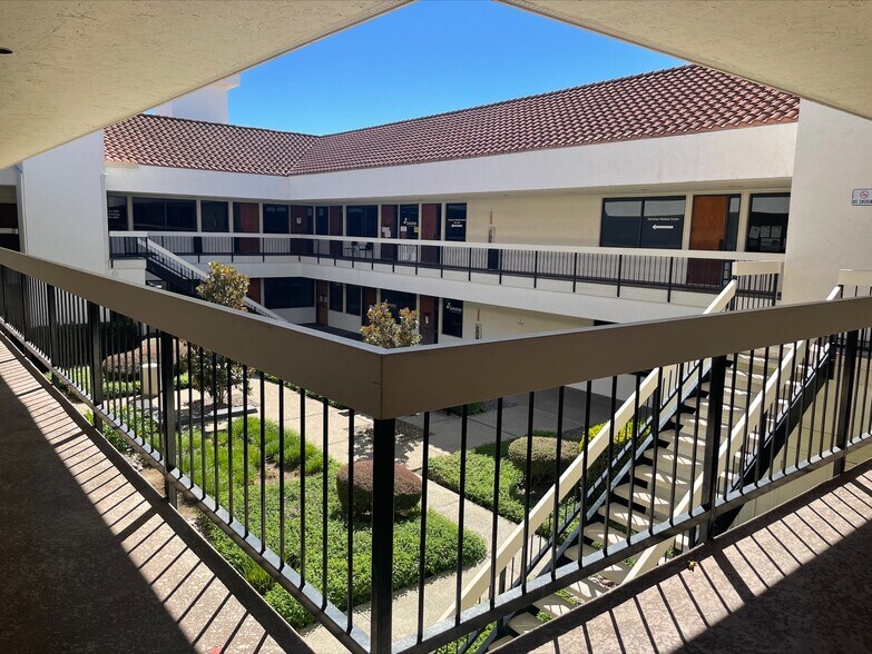 More Photos Of 10737 Camino Ruiz, San Diego Medical For Lease