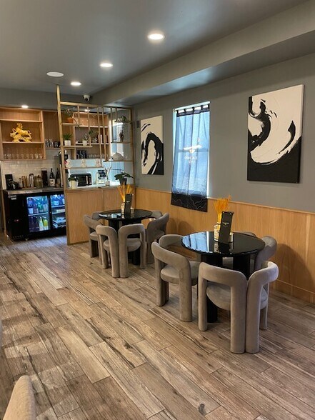 More Photos Of 3936 Amboy Rd, Staten Island Medical For Sale