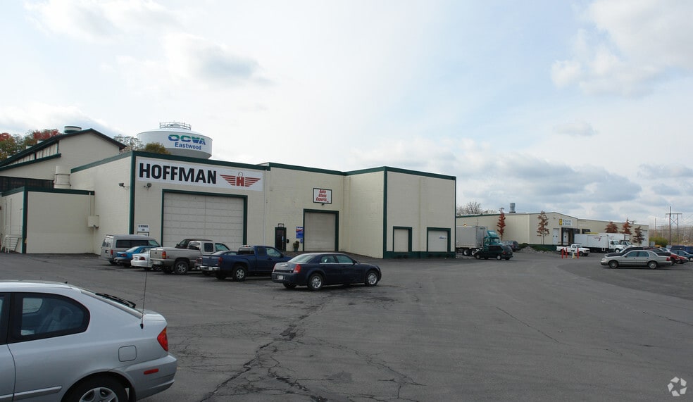 More Photos Of 6181 Thompson Rd, Syracuse Service For Lease