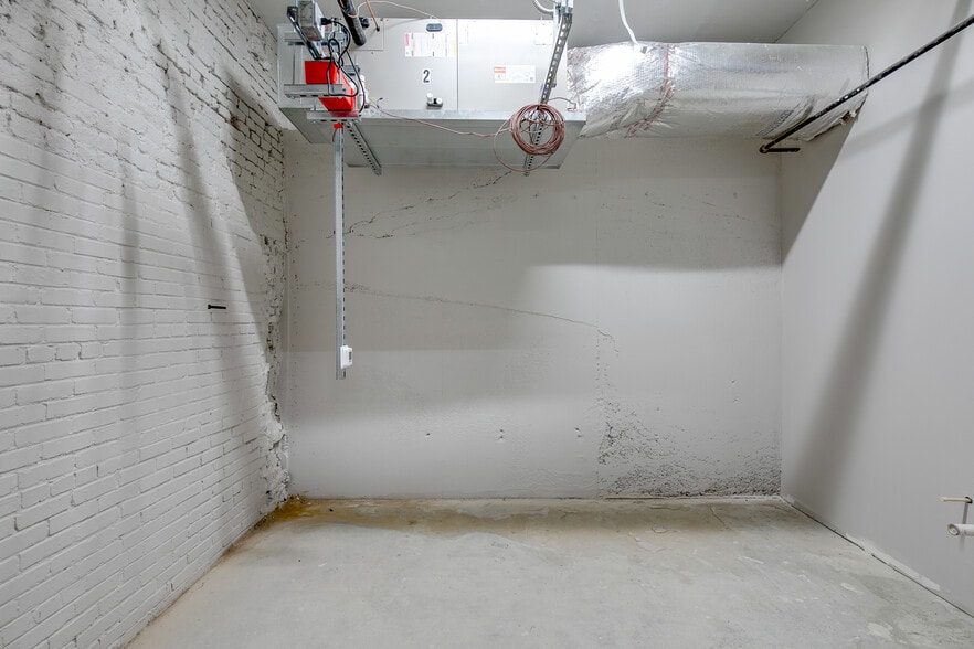 More Photos Of 17 N 18th St, Richmond Apartments For Lease