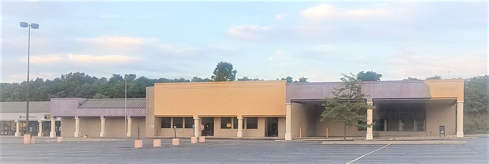 Primary Photo Of 5700 Beckley Rd, Battle Creek Self Storage For Lease