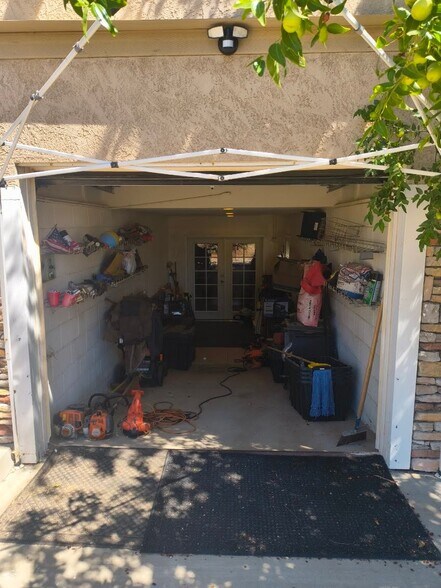 More Photos Of 6738 Greenbay Rd, Arbuckle Land For Lease