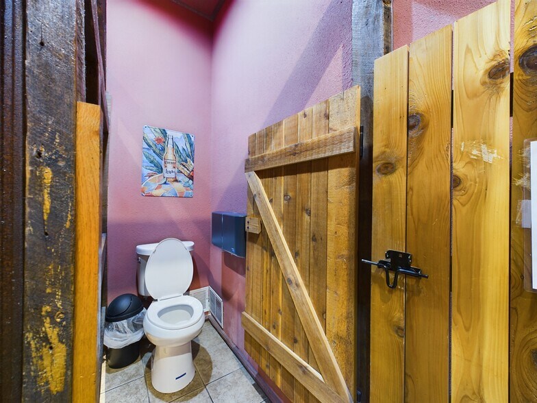 More Photos Of 4512 E M-21, Corunna Restaurant For Sale