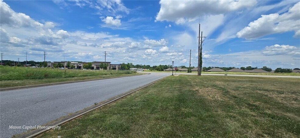 More Photos Of 3600 SW Regional Airport Blvd, Bentonville Land For Sale