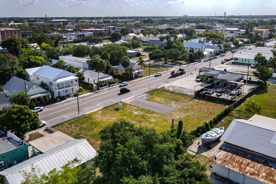 More Photos Of 1715 E 4th Ave, Tampa Freestanding For Sale