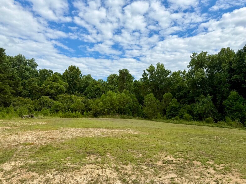 More Photos Of 1823 South Blvd, Brewton Office For Sale