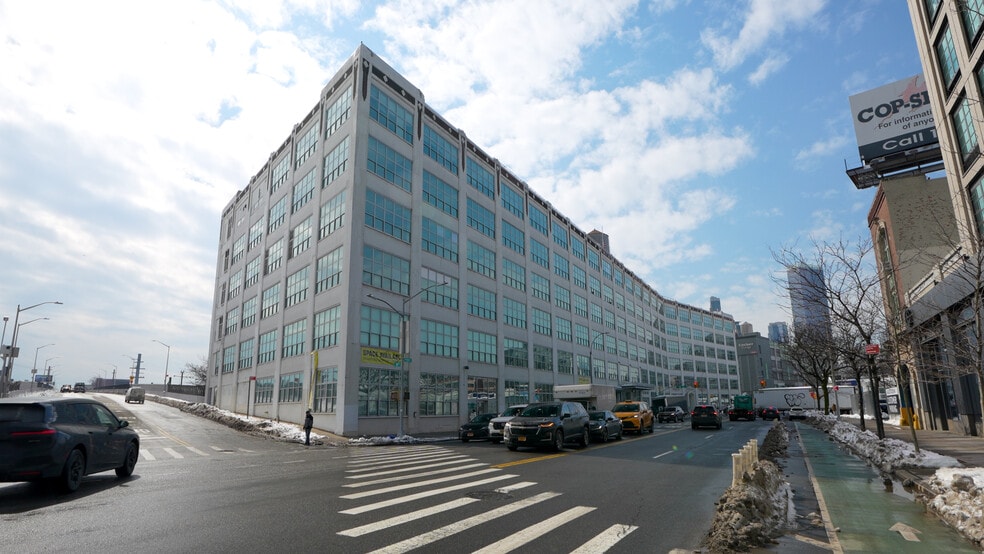 Primary Photo Of 37-18 Northern Blvd, Long Island City Office For Lease