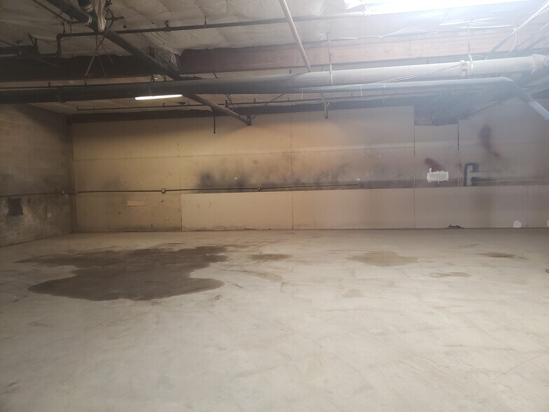 More Photos Of 3363 S 700 W, Salt Lake City Flex For Sale