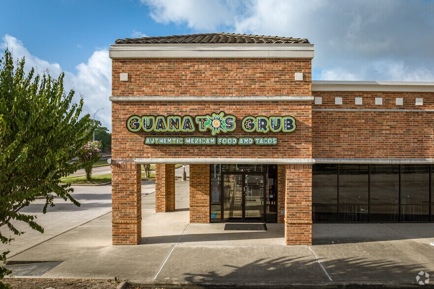 More Photos Of 15655 John F Kennedy Blvd, Houston Freestanding For Sale