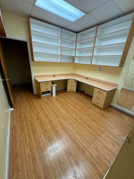 More Photos Of 634 Anderson Ave, Cliffside Park Office For Lease