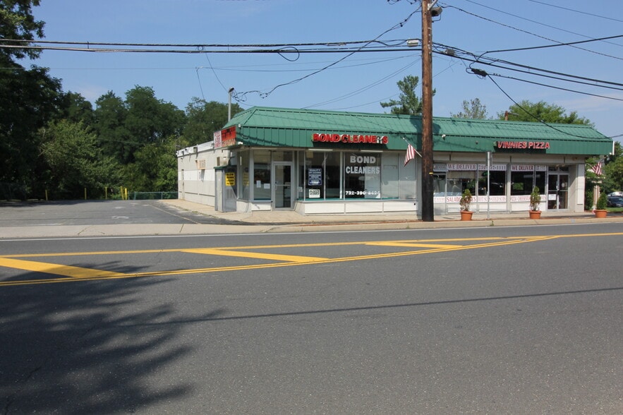Primary Photo Of 429 Ryders Ln, East Brunswick General Retail For Sale