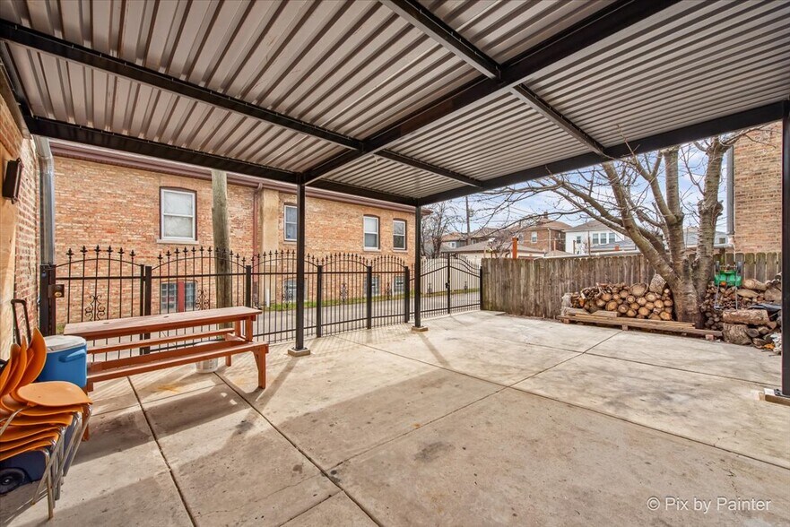 More Photos Of 5801 W 16th St, Cicero Multifamily For Sale