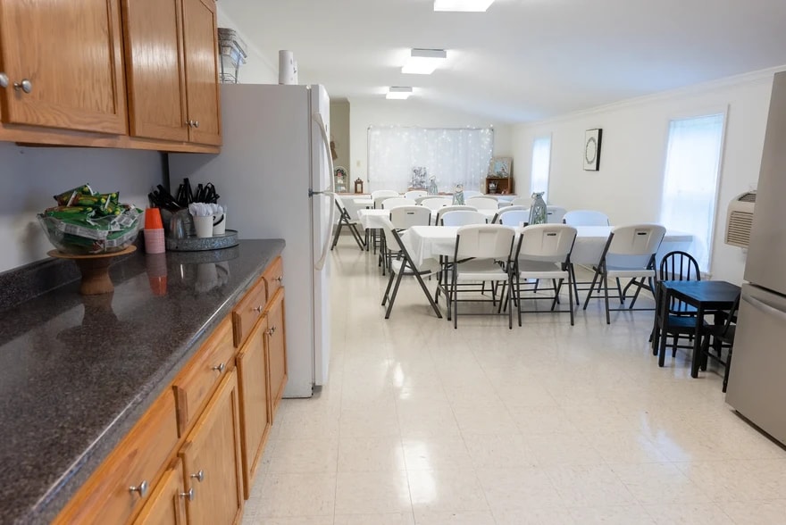More Photos Of 8159 Standifer Gap Rd, Chattanooga Religious Facility For Sale