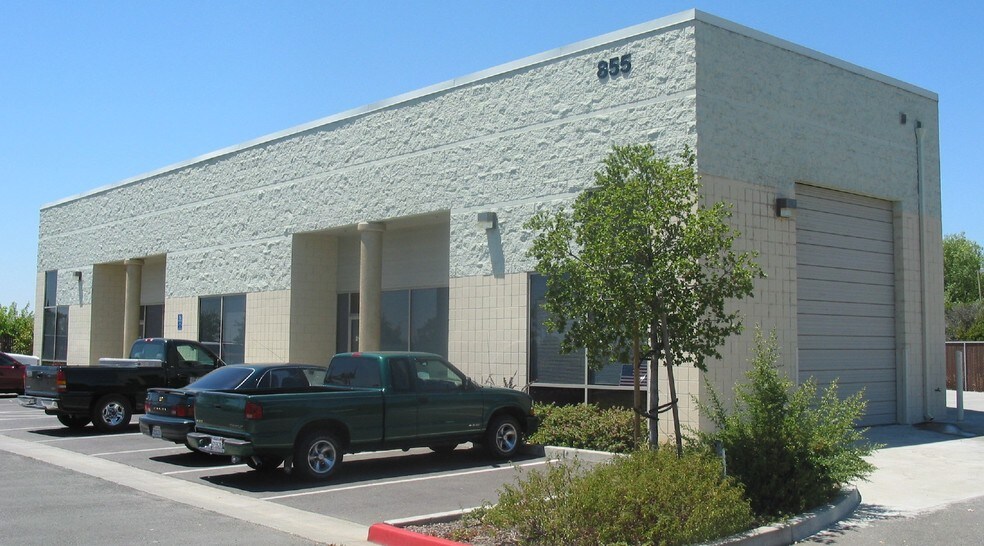More Photos Of 855 Cotting Ln, Vacaville Industrial For Lease