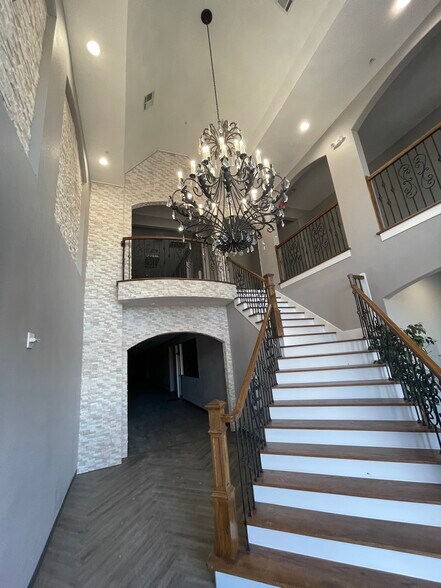 More Photos Of 11800 Magnolia Pky, Manvel Office For Lease